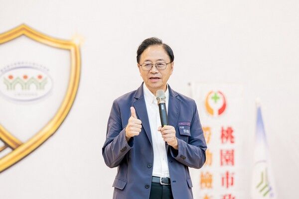 ▲桃園市營造相關職業工會與營造業北區職業安全衛生促進會締結安全伙伴儀式
