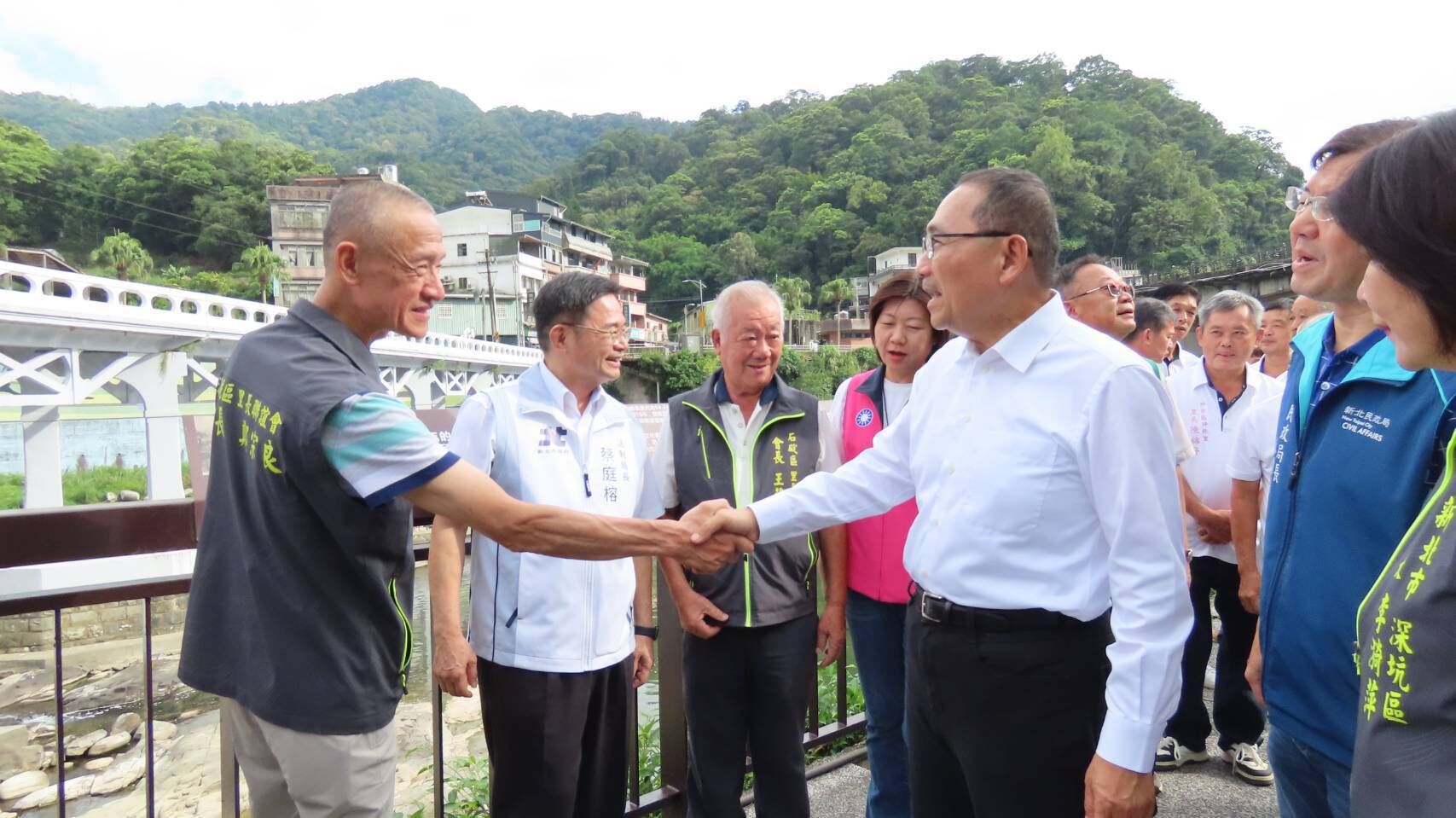 ▲新北行動治理走訪四區 侯友宜：打造安全宜居山城生活圈。（圖／新北市民政局提供）