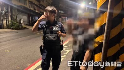 基隆街頭驚見搖擺哥！蛇行還單手騎車露餡　警攔查揪出毒駕