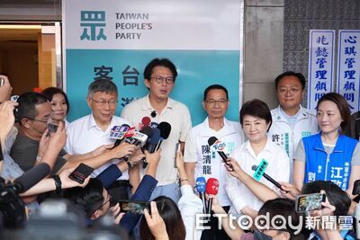 再喊藍白合！盧秀燕同框柯文哲、黃國昌　黃：力挺江啟臣接棒