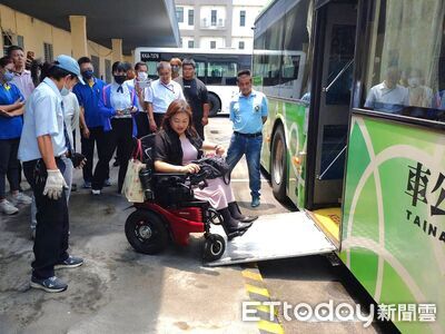 台南公車服務再升級!首邀績優駕駛分享實戰經驗 強化無障礙服務