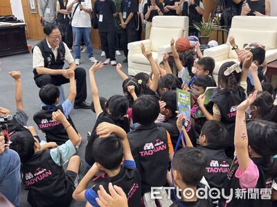 桃市府小小市長暨市政體驗營 張善政:從小培養公民意識