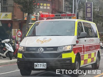 夫妻消失一周傳惡臭　警消破門驚見2人陳屍家中