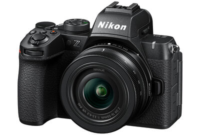 蘋果成雷隊友!竟提前曝光 Nikon 未發表旗艦單眼 Z70