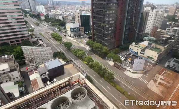像按下暫停鍵！台中演習空無一人畫面曝　台灣大道瞬間清空