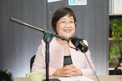 曝私下與徐巧芯相處很好 徐佳青爆藍友人曾求「罵我兇一點」衝民調