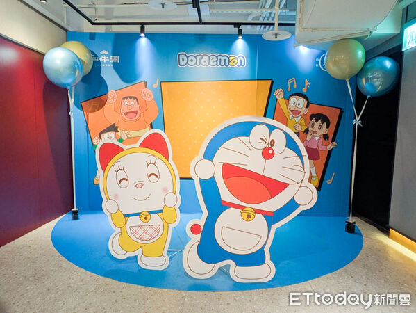 ▲王品「聚」、「和牛涮」聯名哆啦A夢　消費滿額抽可愛小吊飾。（圖／記者黃士原攝）