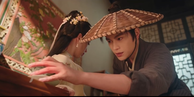 ▲丁禹兮為求逼真,用真熱水燙手演出。(圖/翻攝自微博)