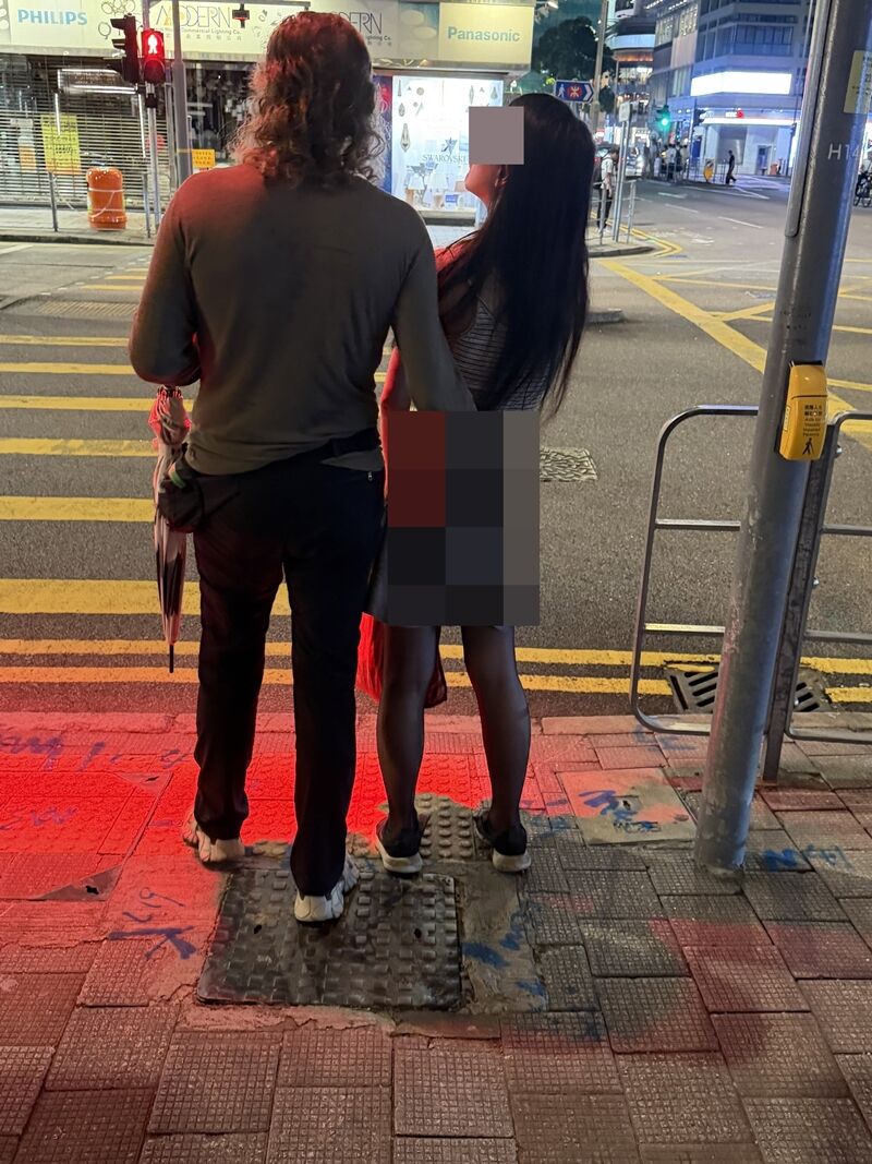 ▲▼香港地鐵不雅畫面瘋傳。（圖／翻攝Threads）
