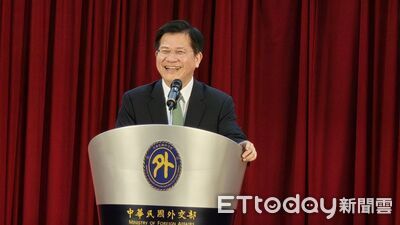 無人機專家首度加入計畫!青年大使將赴友邦交流 林佳龍給3勉勵