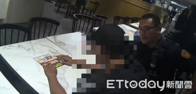 台南怪賊百貨公司行竊「只偷礦泉水」 當場被逮移送法辦