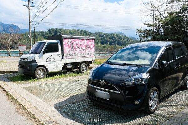 ▲▼月牙灣為日月潭秘境景點，沿岸設有自行車道可欣賞湖光美景。（圖／《飛天璇的口袋》授權提供）