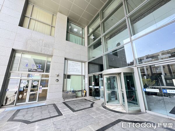 ▲周姓女子指控陳幸妤植牙療程涉及醫療過失，求償130萬2500元，遭台南地院判決駁回。（記者林東良攝，下同）
