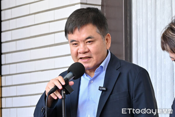 韓國瑜嗆政院執政權大不過憲法 綠黨團回擊：國會多數也大不過憲法