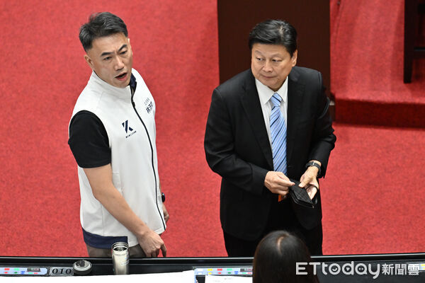 ▲國民黨立院團總召傅崐萁（右）、書記長林沛祥（左）。（資料照／記者李毓康攝）