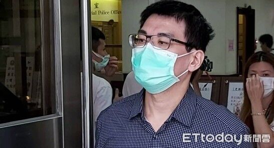 ▲趙建銘自2007年起在麻豆新樓醫院骨科駐診至今已有19年，8月18日請假休診，17日個人診所也休診。（記者林東良翻攝，下同）