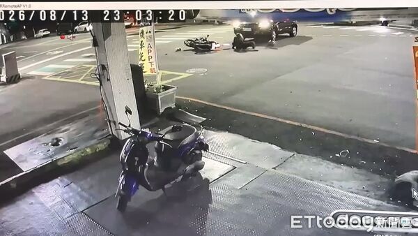 ▲▼台中毒駕深夜街頭狂催油門，倒車撞傷女騎士跪地忍痛。（圖／民眾提供，下同）