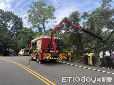 埔里虎頭山驚傳意外!自行車女騎士失控 飛墜15m深邊坡
