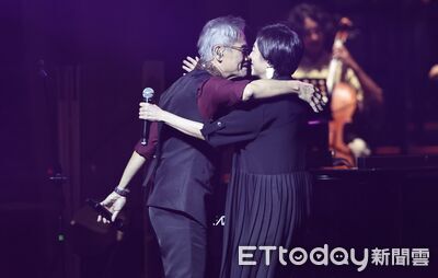 撞臉黃仁勳開唱還不夠　羅大佑台北演唱會嘉賓是大咖「前董事長」