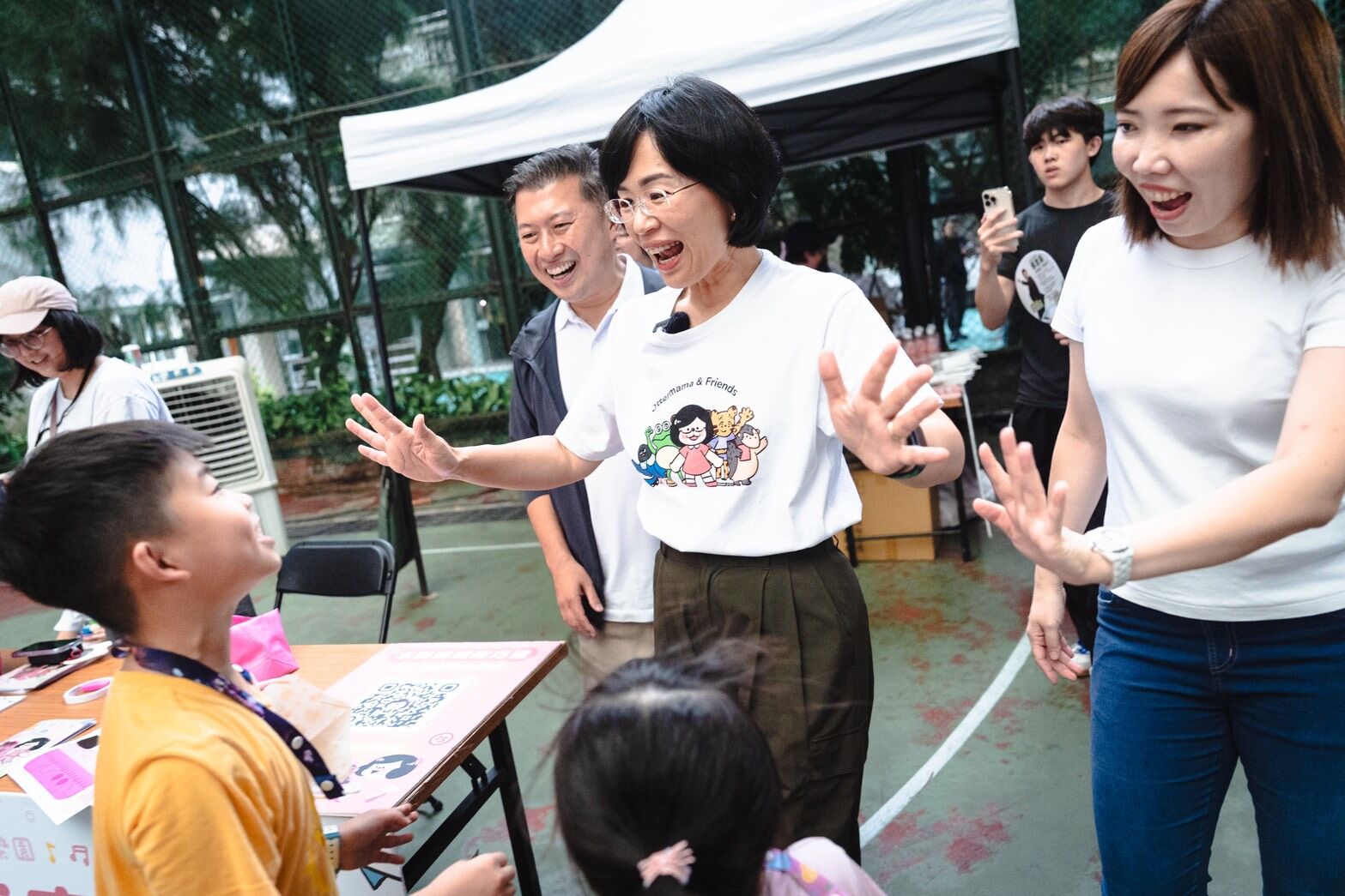 ▲▼民進黨新北市長參選人、立法委員蘇巧慧於暑假期間巡迴新北各區舉辦「水獺媽媽樂園」親子活動，第6場活動來到中和國小舉辦。（圖／蘇巧慧競辦提供）
