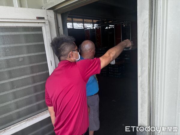 ▲台南市消防局第二救災救護大隊率下營、麻豆、六甲及官田等分隊，進行太陽能光電火災搶救實地踏勘。（記者林東良翻攝，下同）