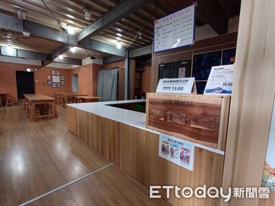 丹大部落木工基地巧手製作 玉山排雲山莊飄山林香氣拚減碳