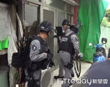 越南餐館招牌掩護「假修車真販毒」　南警查扣358萬毒品
