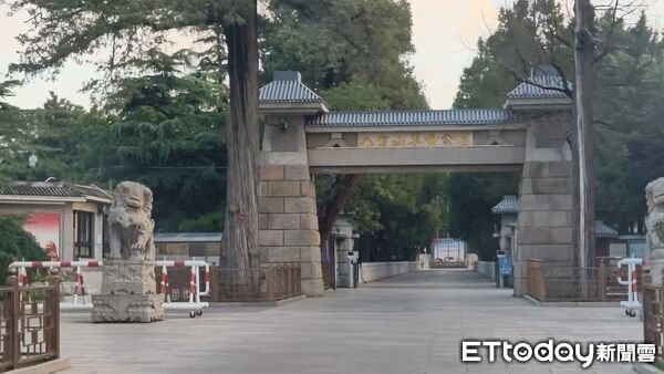 ▲▼  2026.8.18朱鎔基火化、天安門降半旗、八寶山森嚴           。（圖／記者任以芳攝）
