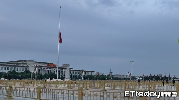▲▼  2026.8.18朱鎔基火化、天安門降半旗、八寶山森嚴           。（圖／記者任以芳攝）