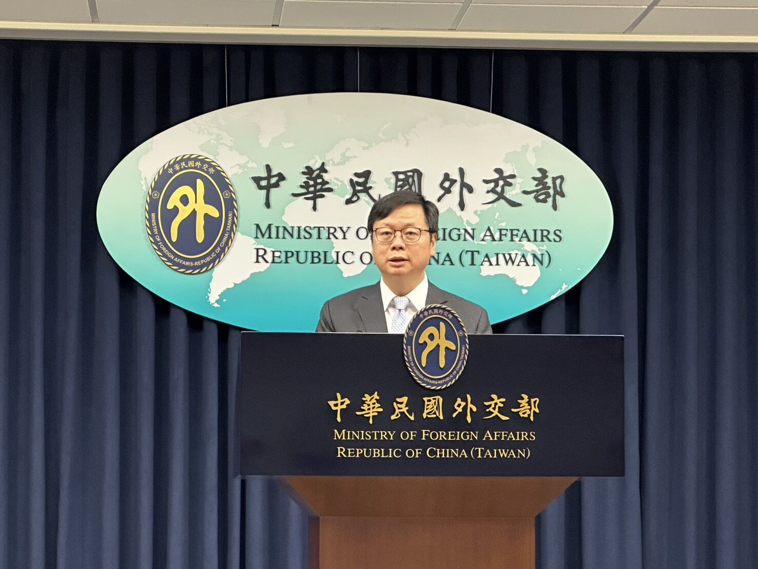 世界合唱大賽禁揮我國旗還威脅媒體 外交部：非奧運不適用奧會模式