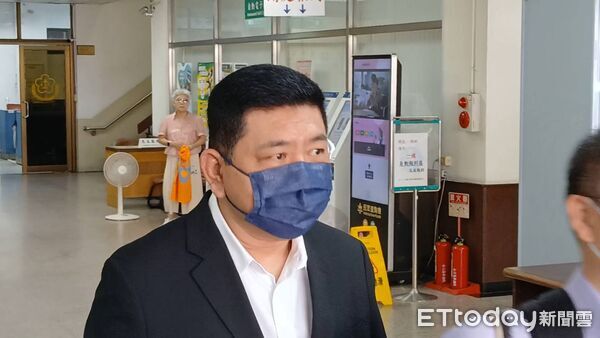 NONO「美濃賣飲料」被看到 知情人士揭內幕