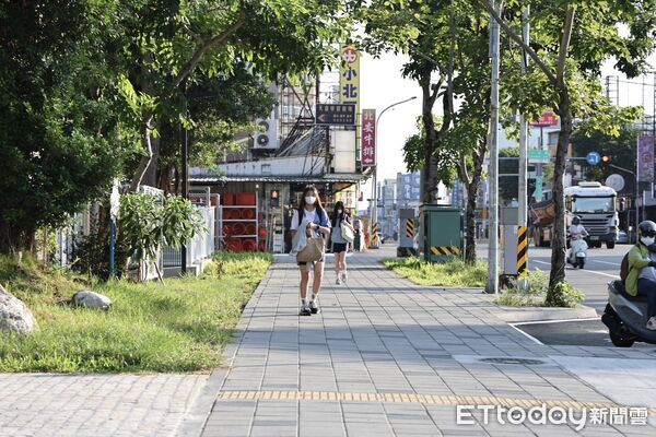 ▲台南市教育局於市政會議專案報告115學年度重點政策及開學準備工作。(記者林東良翻攝,下同)