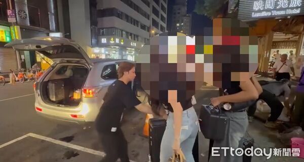 ▲▼萬華商辦大樓暗藏旅館，旅館裡又藏樓鳳，警方在18日攻堅逮41應召妹。（圖／記者邱中岳翻攝）