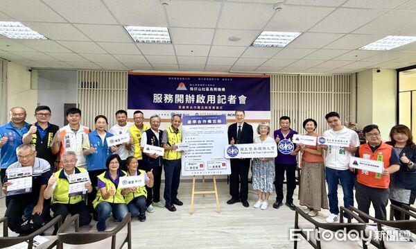 ▲暨大附設珠仔山社區長照機構開辦啟用行場域導覽介紹。（圖／國立暨南國際大學提供）