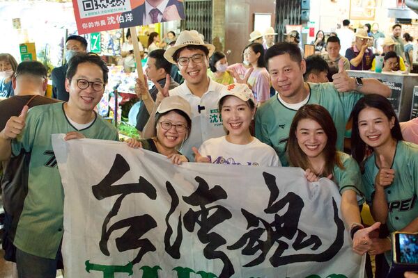▲▼民進黨台北市長參選人沈伯洋掃街。（圖／沈伯洋辦公室提供）