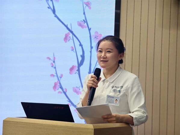 石玉慧曾是胸腔外科科護理長、共產黨員。(網路照片)