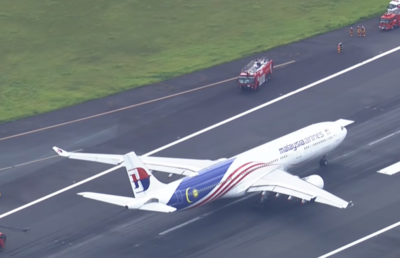 快訊/馬航客機「引擎冒黑煙」! 成田機場跑道緊急封閉