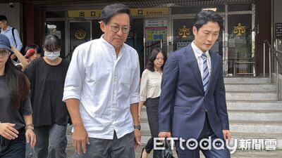 詹姆士官司找他辯護！高顏值律師來頭不小　阿基師曾讚太優秀