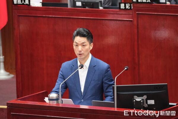 ▲▼ 蔣萬安專案報告          。（圖／記者徐文彬攝）
