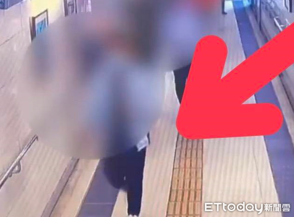 ▲▼ 自強號伸長腿「勾走60萬現金」逃逸 賊帶8萬想和解…被害人竟已過世 。（圖／記者郭世賢翻攝）