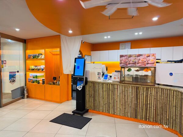 ▲▼제주복이당（濟州寶奇堂）水果麻糬與店內環境實拍。（圖／《台南好FOOD遊》授權提供）