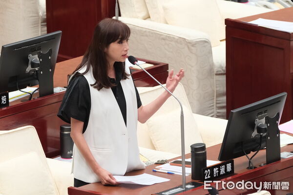 翡管局長涉貪30萬交保 許淑華要求：1個月內交代查核結果