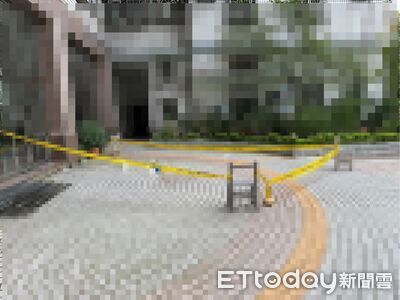 快訊/中和社區驚傳命案 54歲女倒臥中庭送醫不治