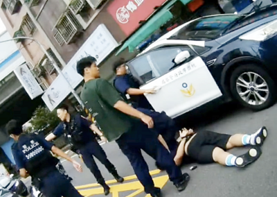 婦遭假網拍騙10萬急報警!桃園警狂追13公里 破窗逮18歲車手