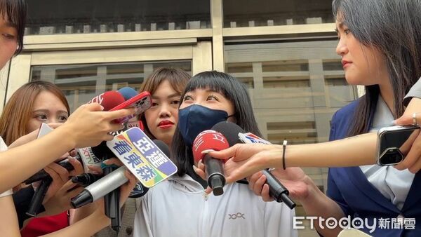 ▲▼遭毒駕男子黃國維撞死的三重員警黃瑋震遺孀。（圖／記者吳銘峯攝）
