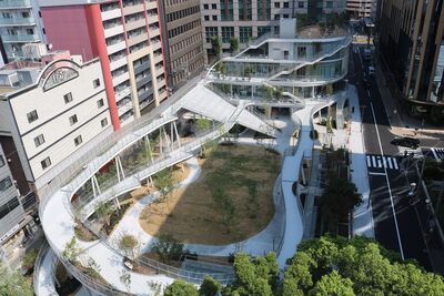 福岡明治公園開園！博多站前的立體城市綠洲　還有7間美食店舖