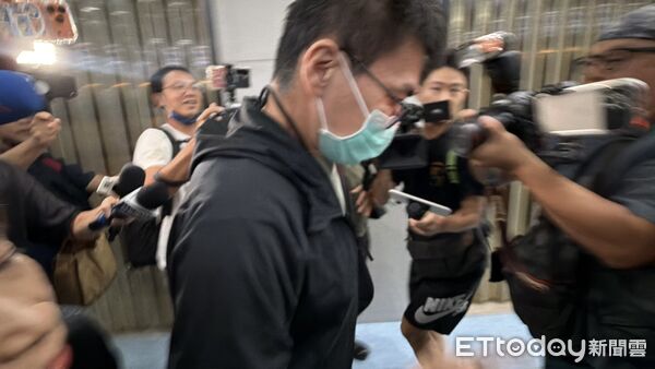 ▲▼陳幸妤爆料婚變，趙建銘返國：我不能說話。（圖／記者吳世龍攝）