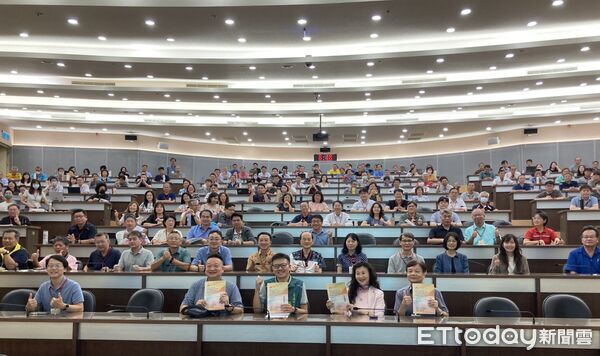 ▲台南市教育局在崑山科技大學舉辦校長推動友善校園學生事務與輔導工作策進研討會。（記者林東良翻攝，下同）