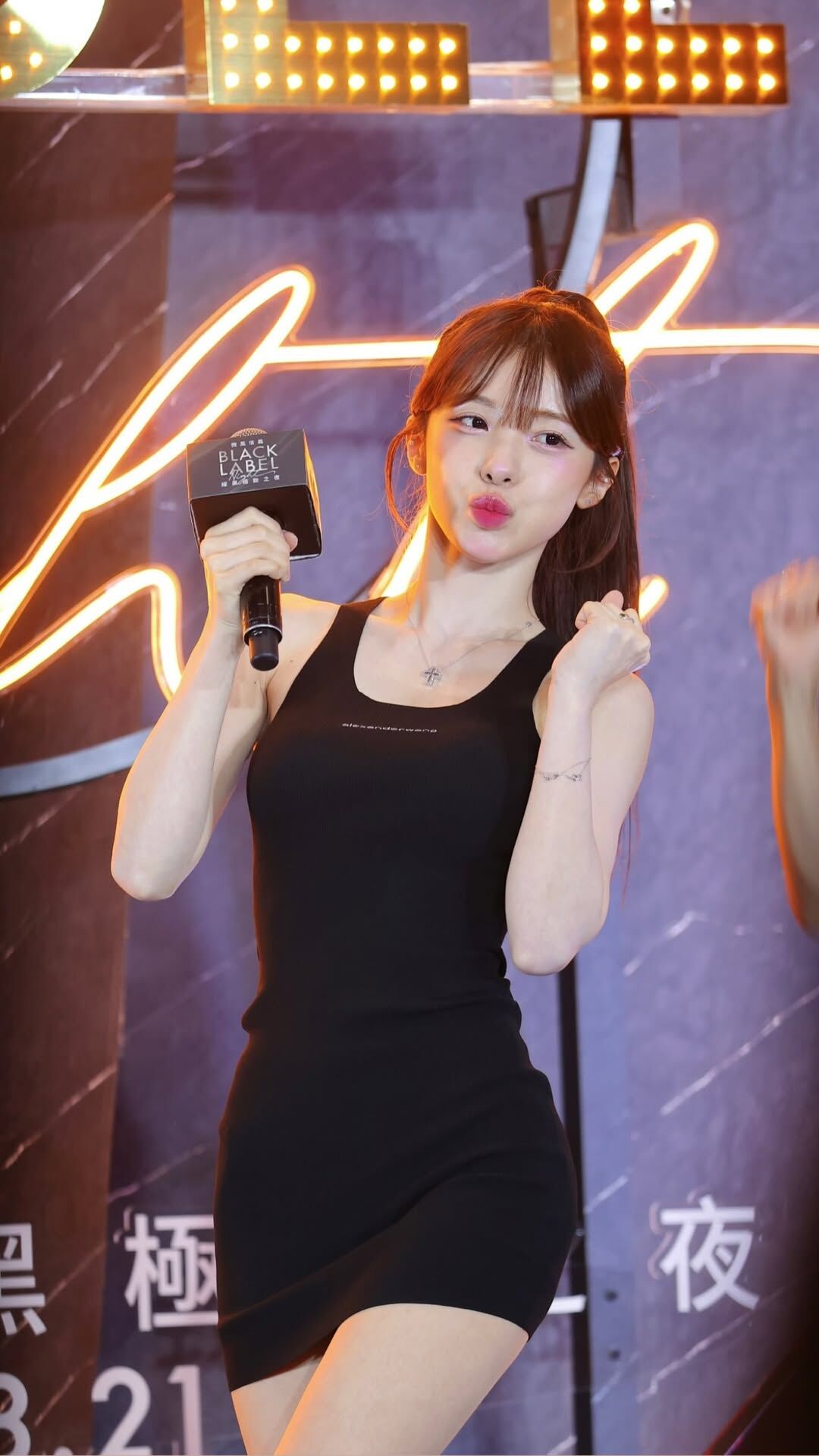 ▲▼李多慧微風之夜。（圖／翻攝IG／le_dahye）