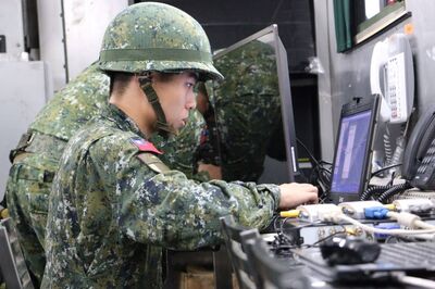 從北約學習「被遺忘的冷戰技能」　電磁戰爭重新定義「戰術通信能力」